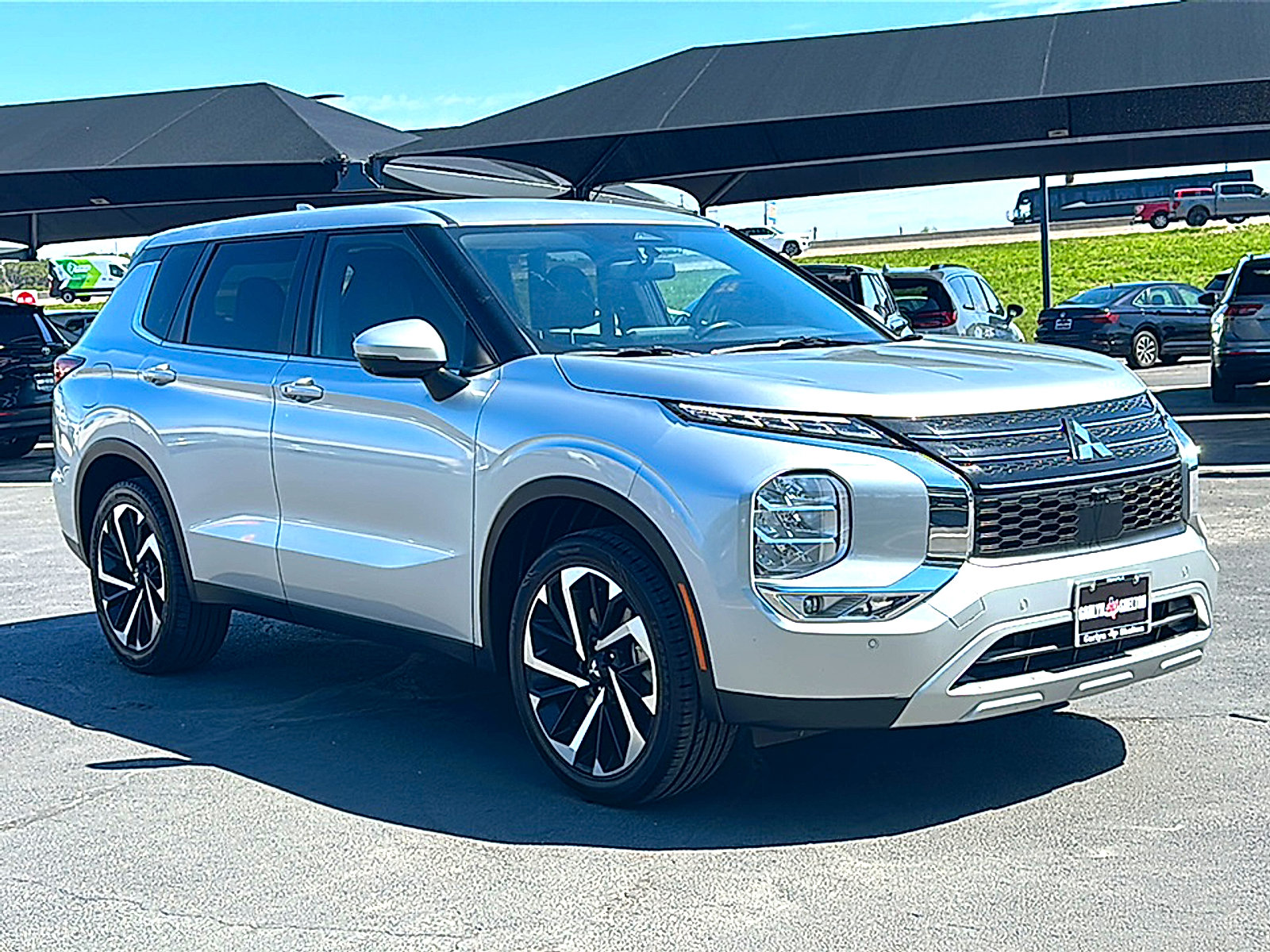 Used 2024 Mitsubishi Outlander SE FWD image 10