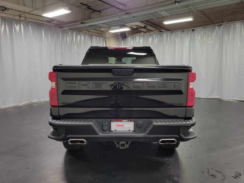Used 2022 Chevrolet Silverado 1500 Custom Trail Boss w/ Midnight Edition AWD/4WD image 7