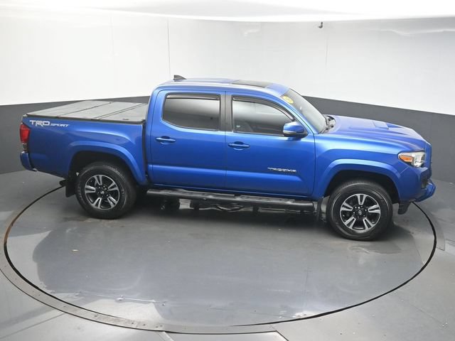Used 2016 Toyota Tacoma TRD Sport w/ Premium & Technology Package RWD image 48