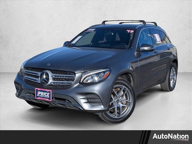 Used 2019 Mercedes-Benz GLC 300 4MATIC image 1
