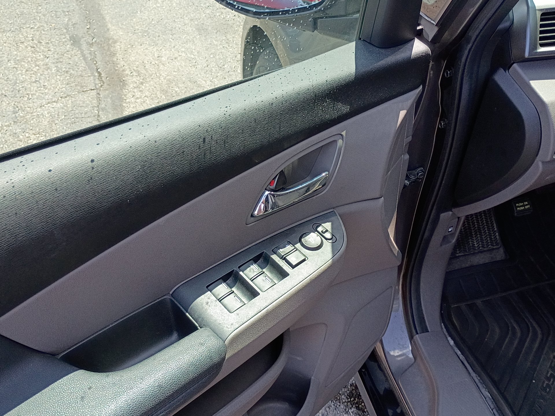 Used 2014 Honda Odyssey EX image 21