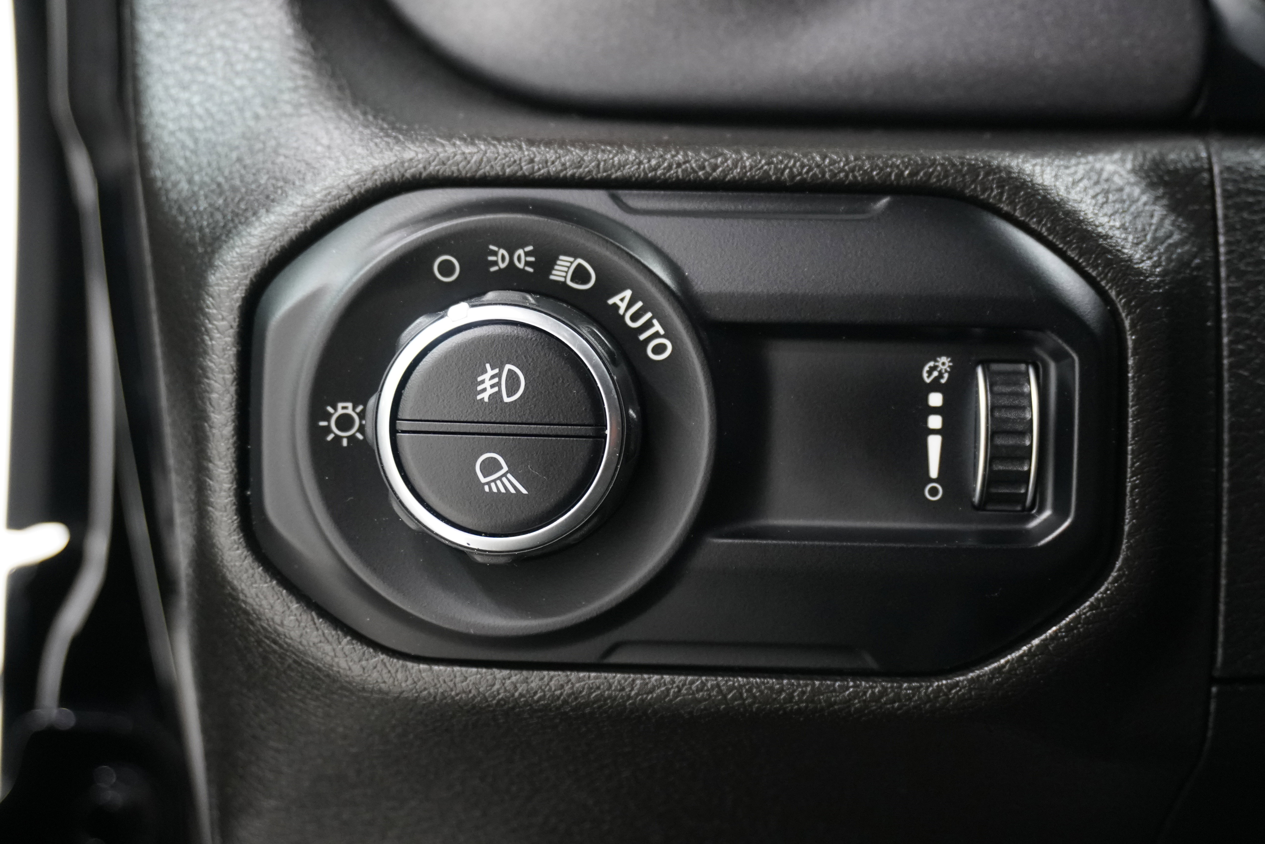 Used 2023 Jeep Gladiator Mojave w/ LED Lighting Group image 23