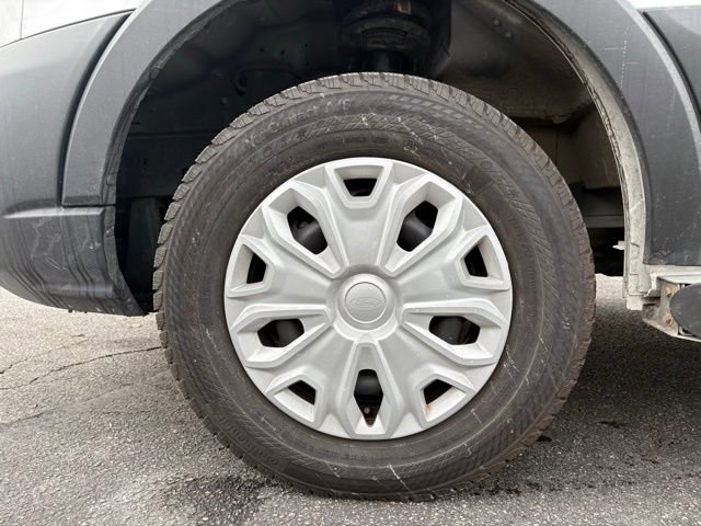 Used 2024 Ford Transit 250 Low Roof w/ Exterior Upgrade Package image 17