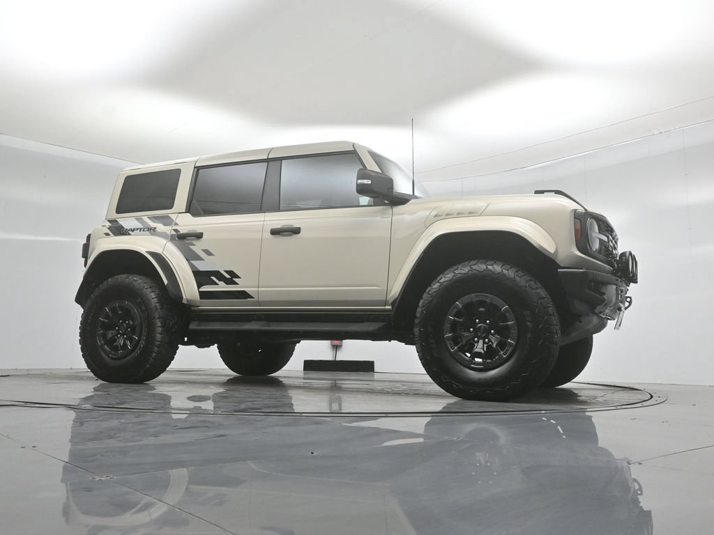 Used 2025 Ford Bronco Raptor AWD/4WD image 3