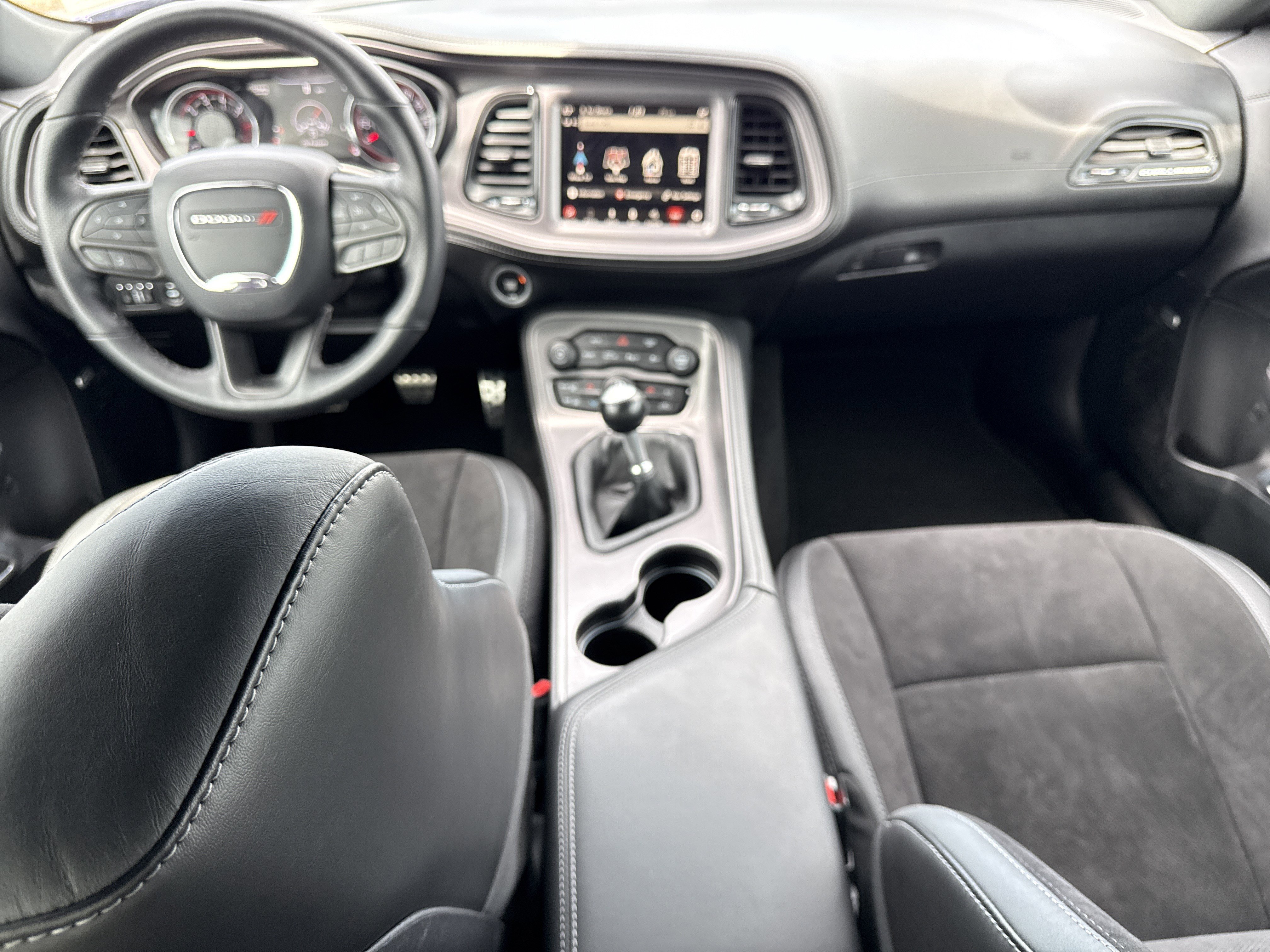 Used 2023 Dodge Challenger R/T w/ Plus Package RWD image 28