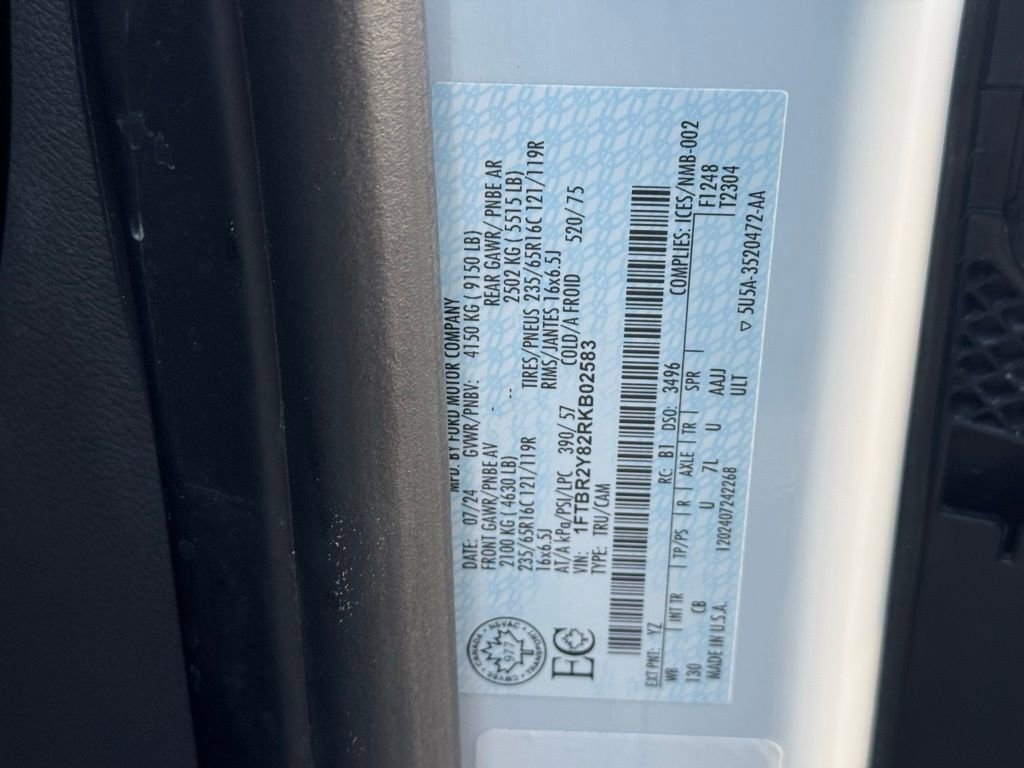 Used 2024 Ford Transit 250 Low Roof AWD w/ Exterior Upgrade Package image 22