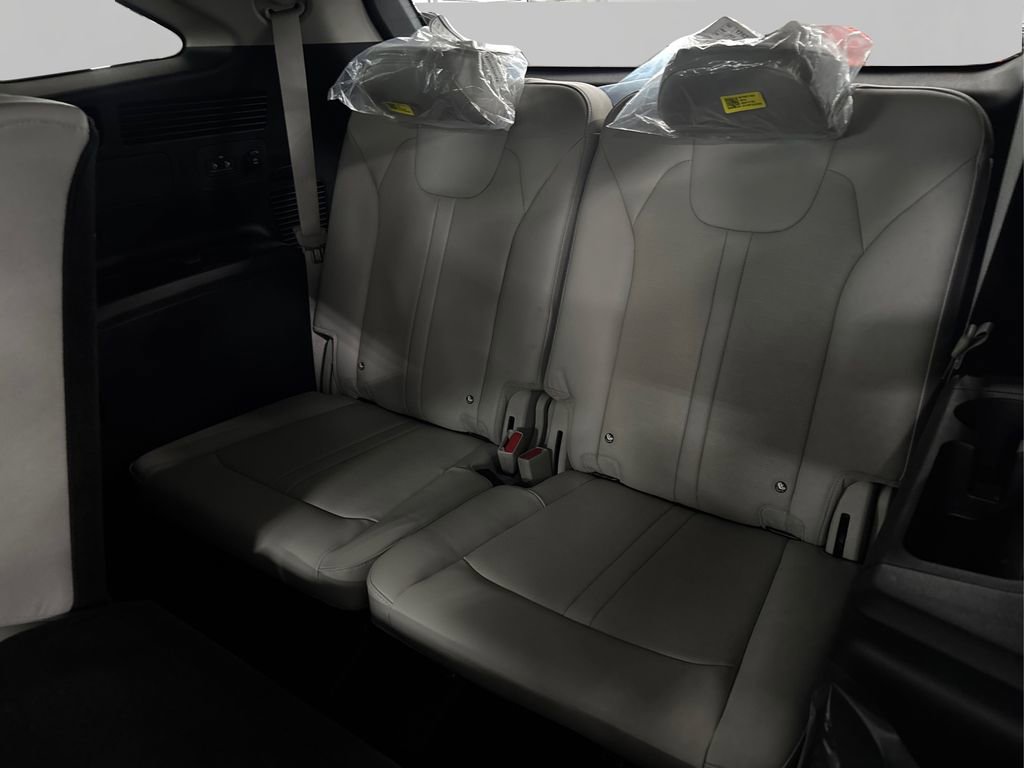 New 2026 Kia Sorento S image 36