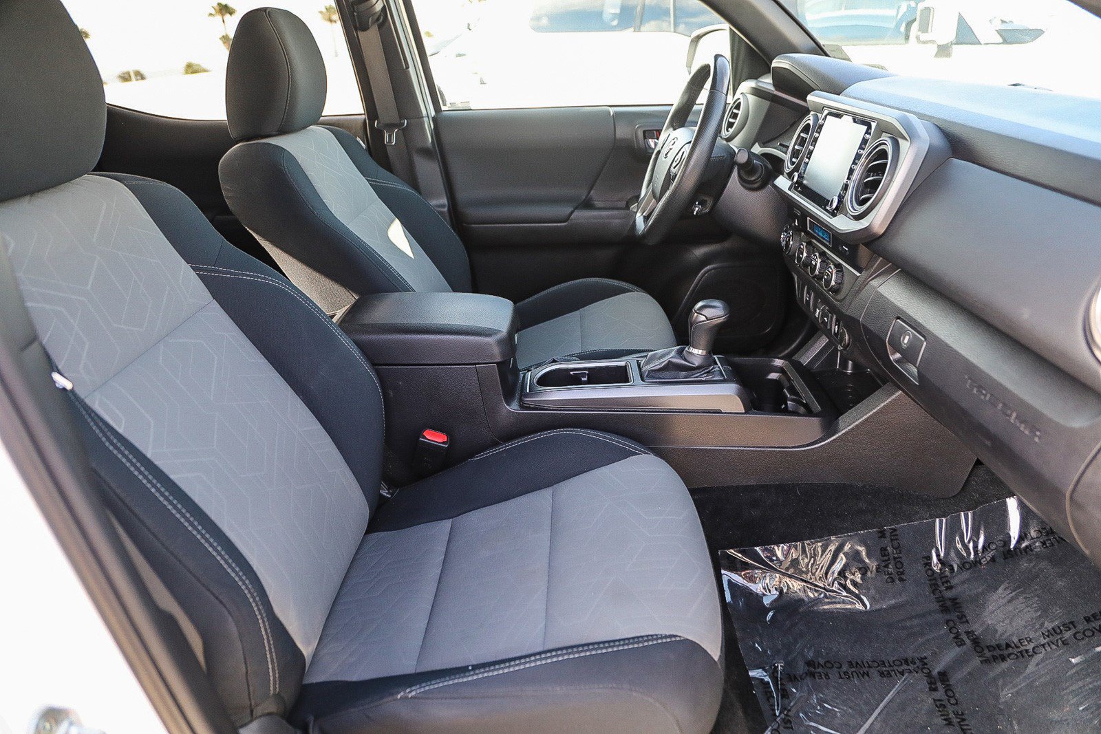 Used 2023 Toyota Tacoma TRD Off-Road AWD/4WD image 16