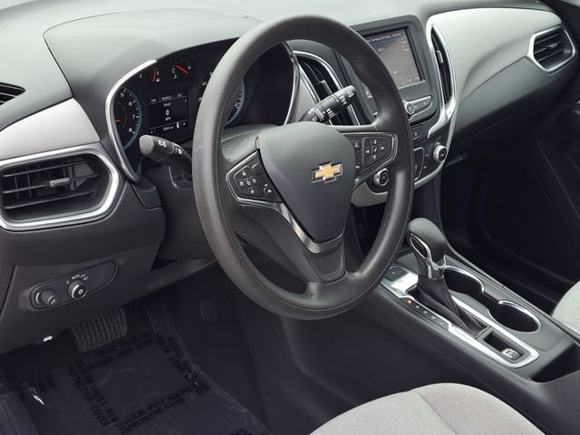 Used 2023 Chevrolet Equinox LS w/ LPO, Floor Liner Package image 9