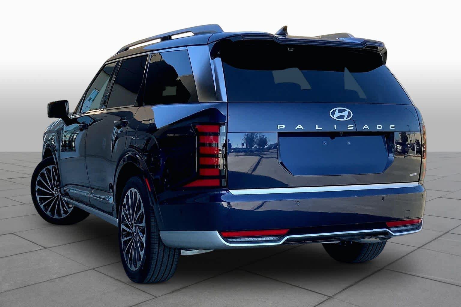 Certified 2026 Hyundai Palisade Calligraphy AWD/4WD image 12