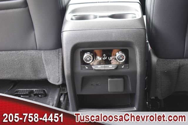 New 2026 Chevrolet Traverse RS w/ LPO, Floor Liner Package FWD image 23