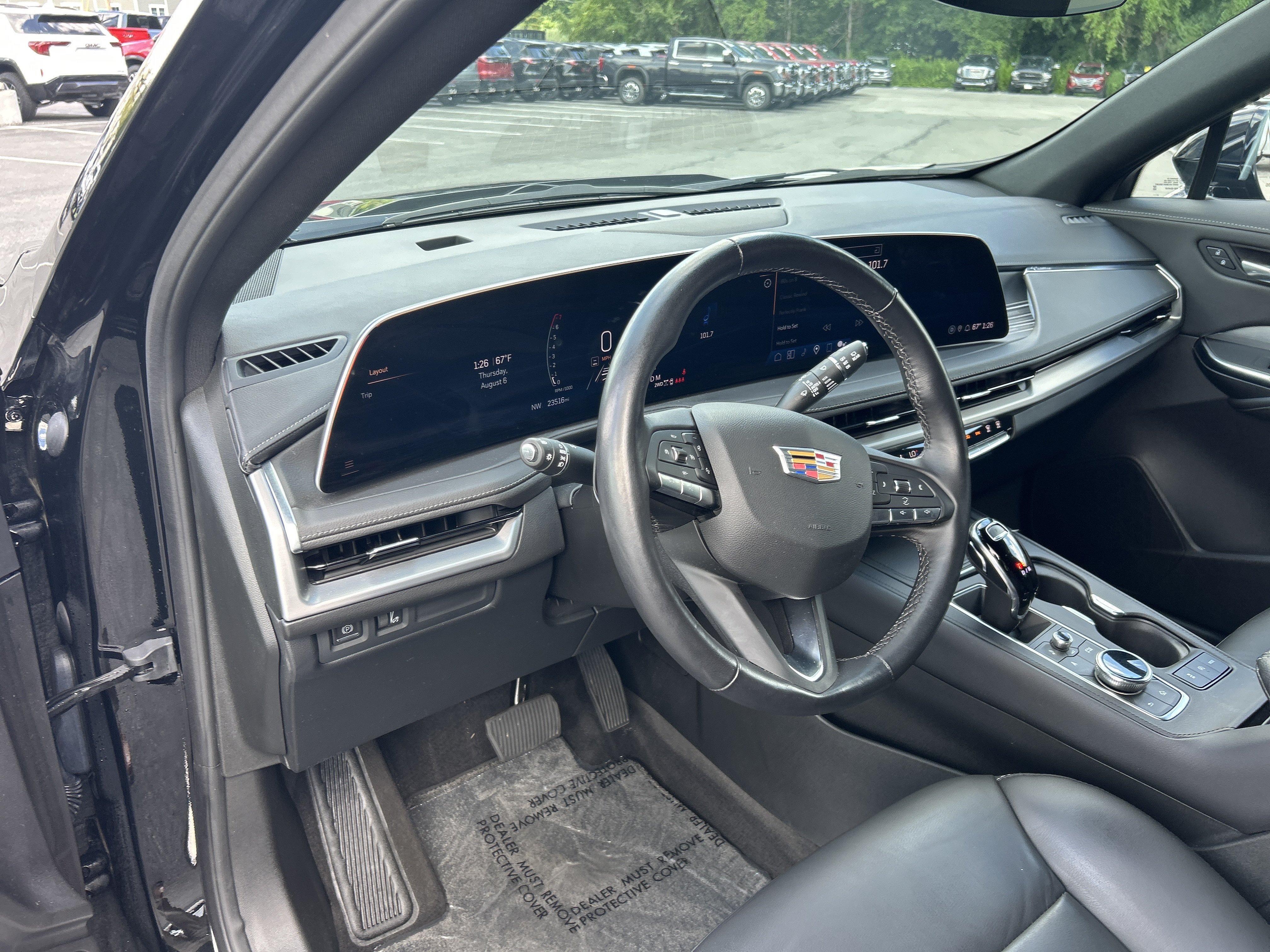 Certified 2025 Cadillac XT4 Premium Luxury w/ Cold Weather Package AWD/4WD image 21