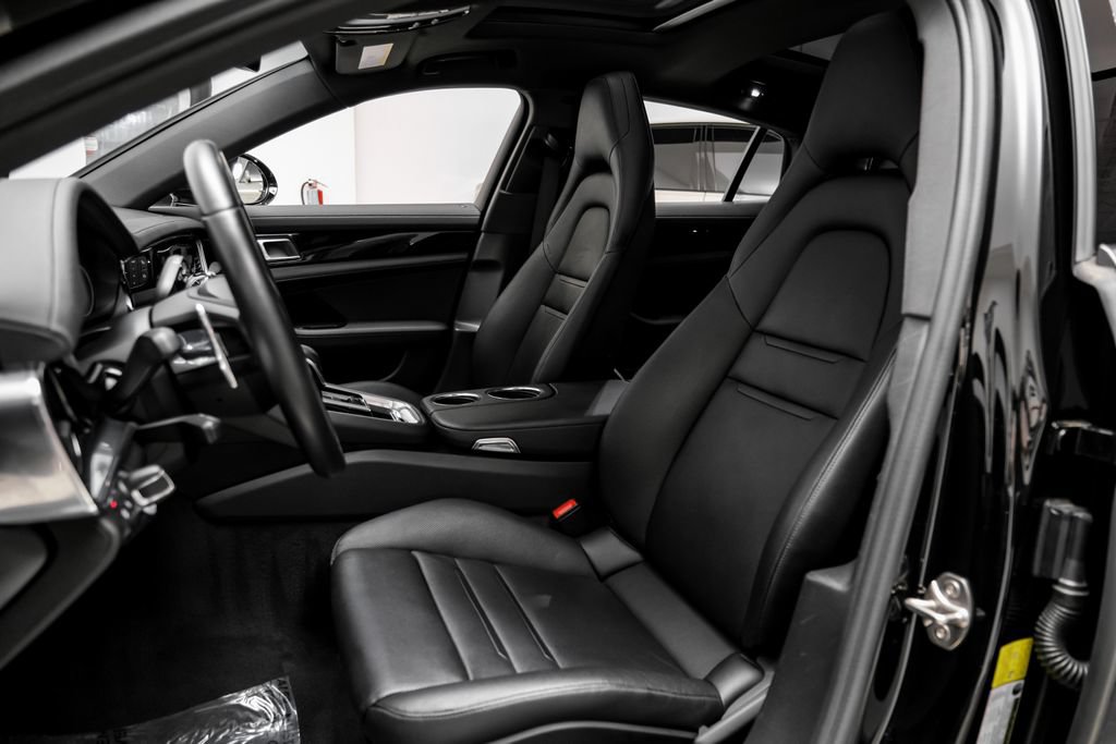 Used 2022 Porsche Panamera 4 AWD/4WD image 35
