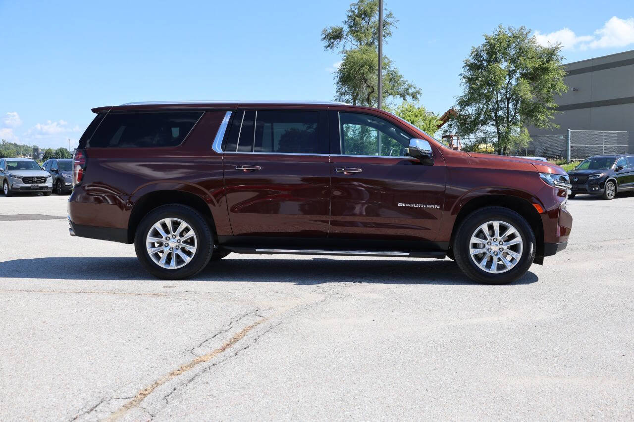 Used 2023 Chevrolet Suburban Premier AWD/4WD image 7