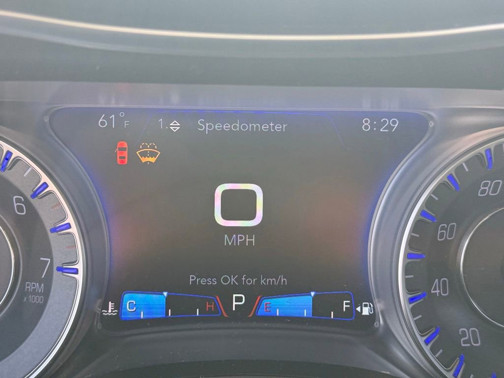 Used 2018 Chrysler 300 Touring w/ Sport Appearance Package RWD image 14