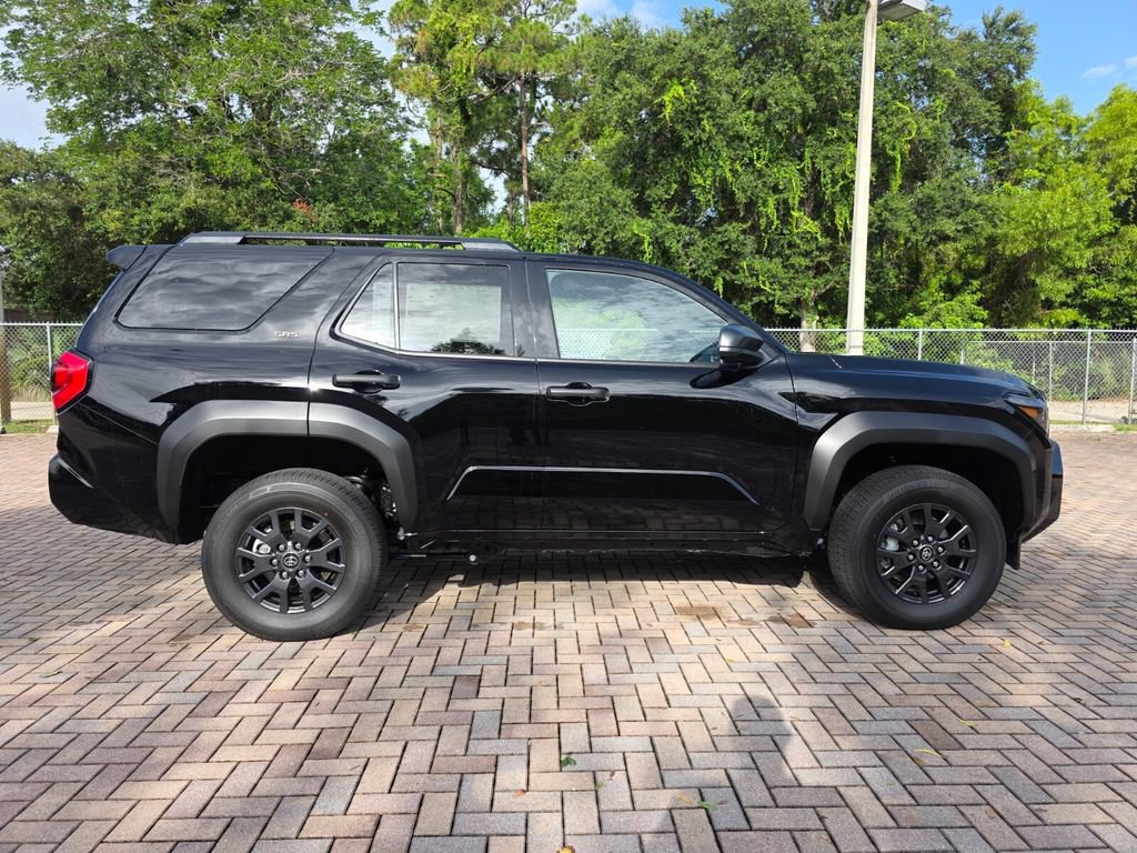 New 2026 Toyota 4Runner SR5 AWD/4WD image 12