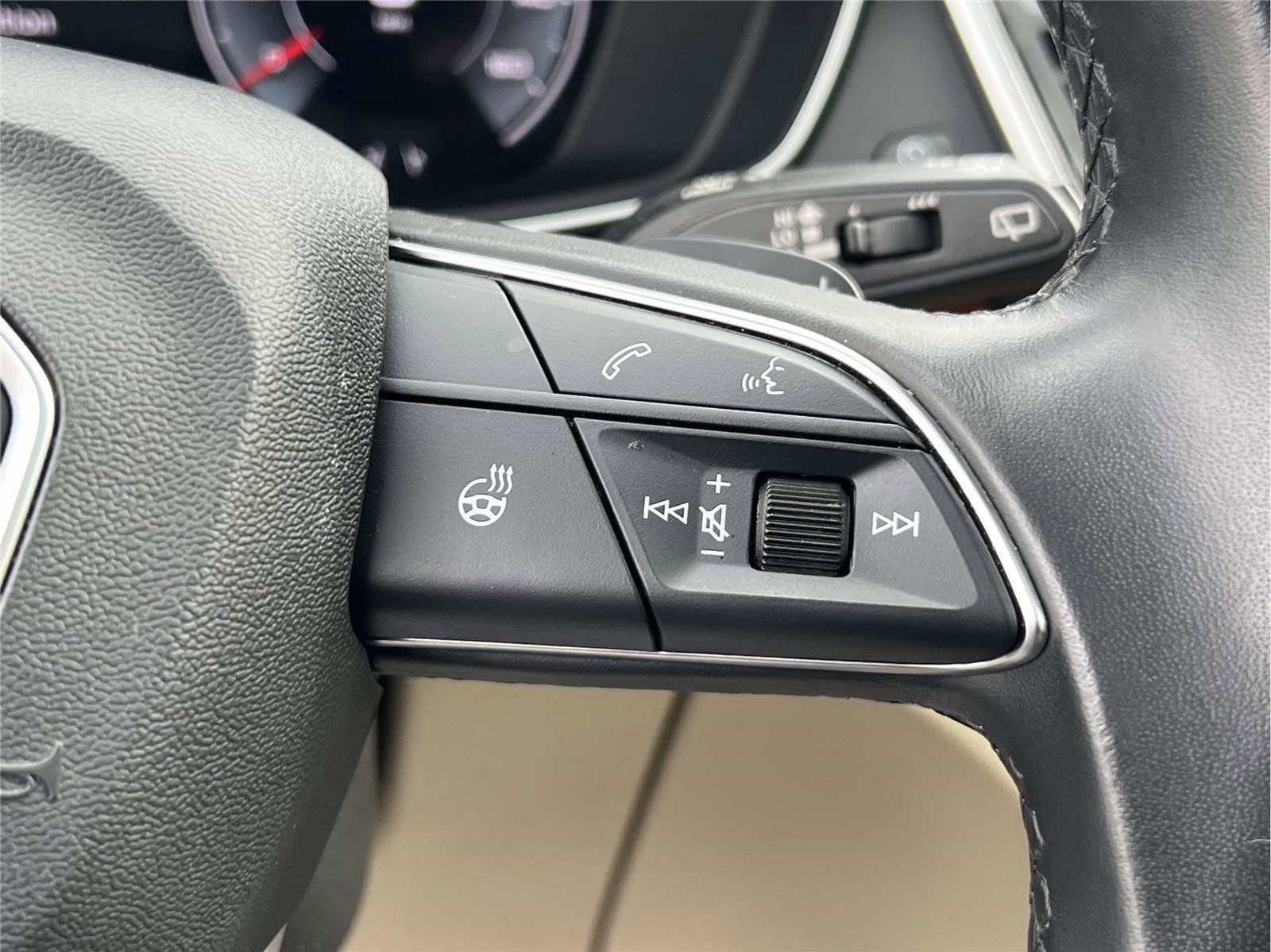 Used 2023 Audi Q5 2.0T Premium Plus image 24