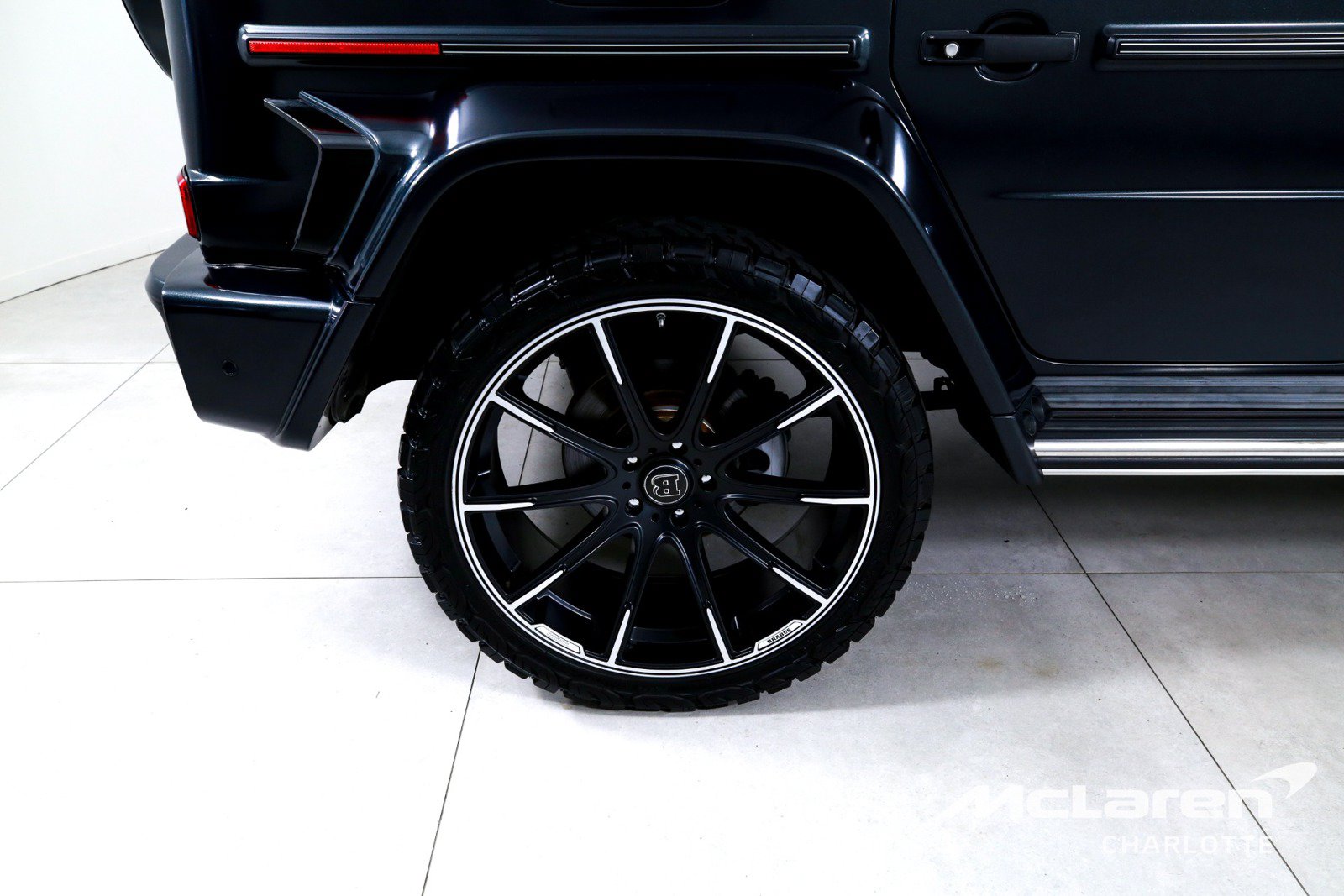 Used 2021 Mercedes-Benz G 550 w/ AMG Line image 32