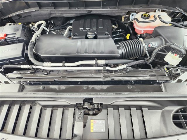 Used 2025 Chevrolet Silverado 1500 LT w/ Safety Package image 31