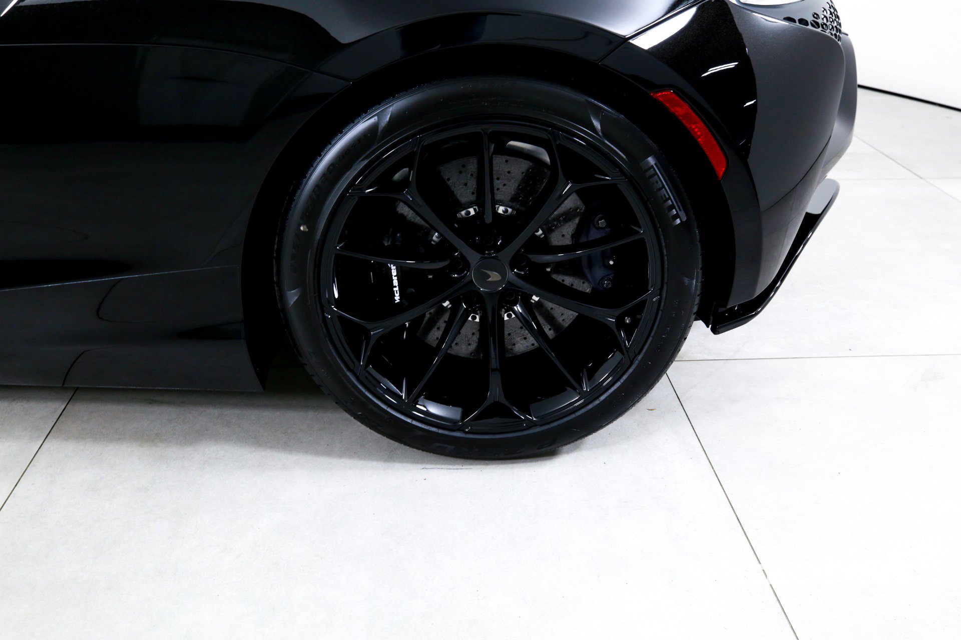 New 2026 McLaren Artura Spider image 30