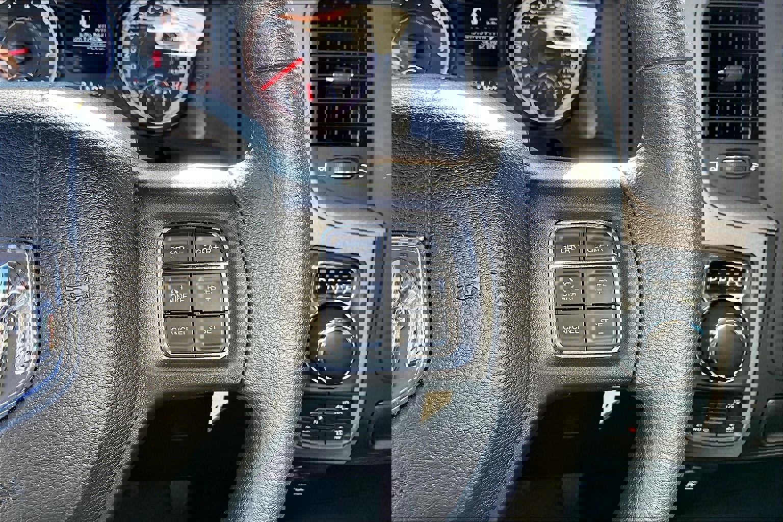 Used 2023 RAM 1500 Tradesman w/ Tradesman SXT Package image 21