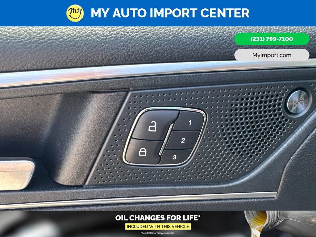 Used 2024 Ford Edge Titanium w/ Equipment Group 301A AWD/4WD image 11