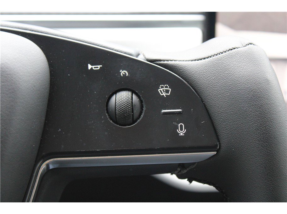 Used 2022 Tesla Model S Plaid AWD/4WD image 18