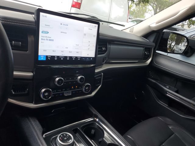 Used 2023 Ford Expedition XLT RWD image 25