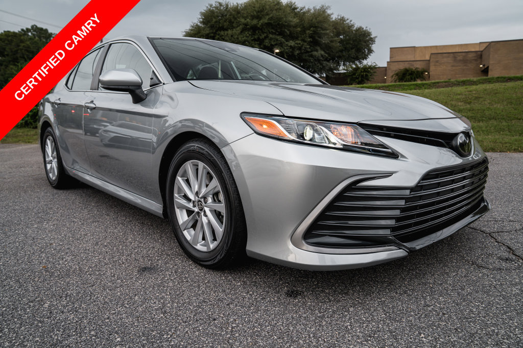 Certified 2023 Toyota Camry LE FWD image 9