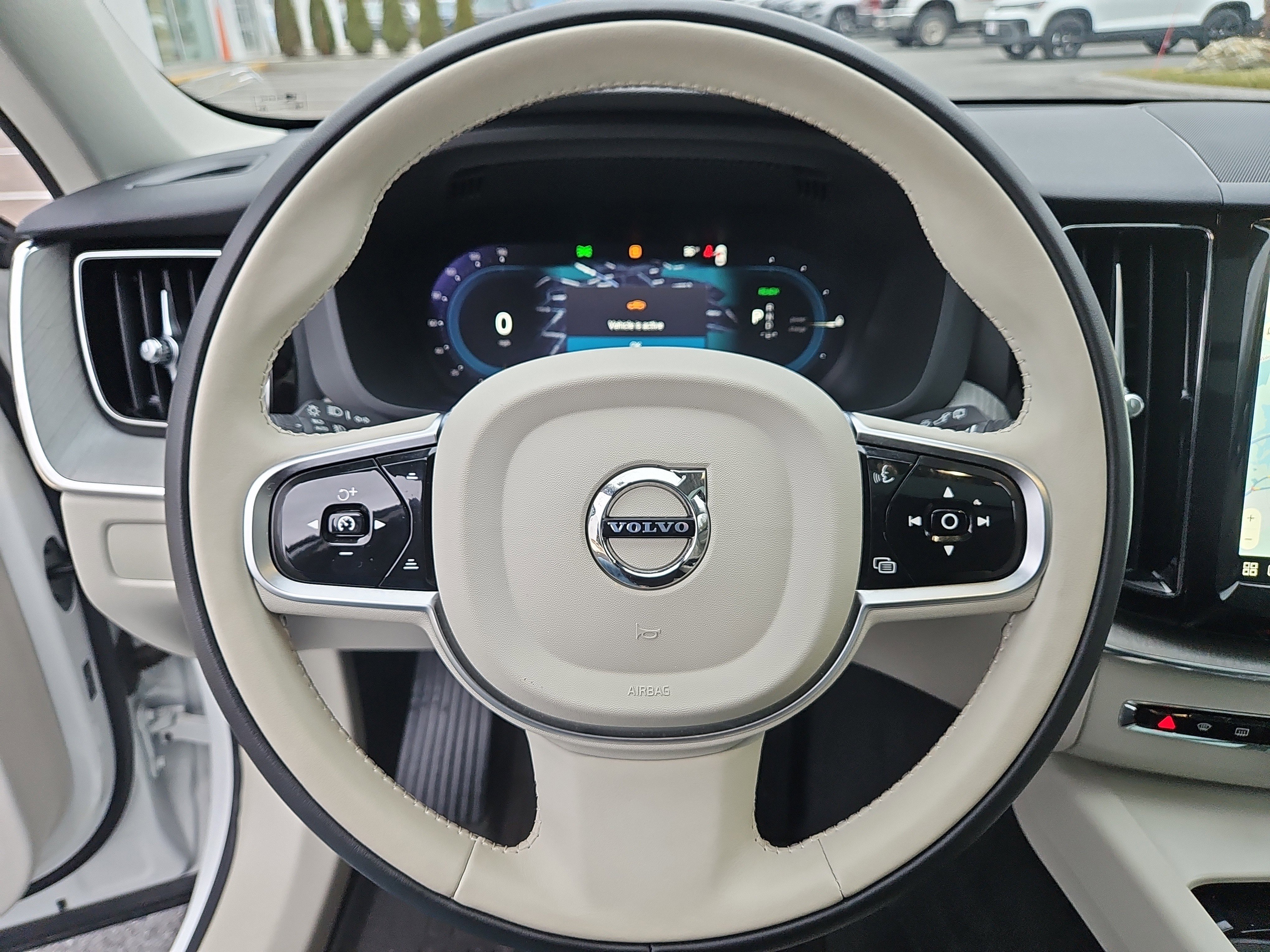 Used 2025 Volvo XC60 T8 Plus w/ Protection Package Premier image 24