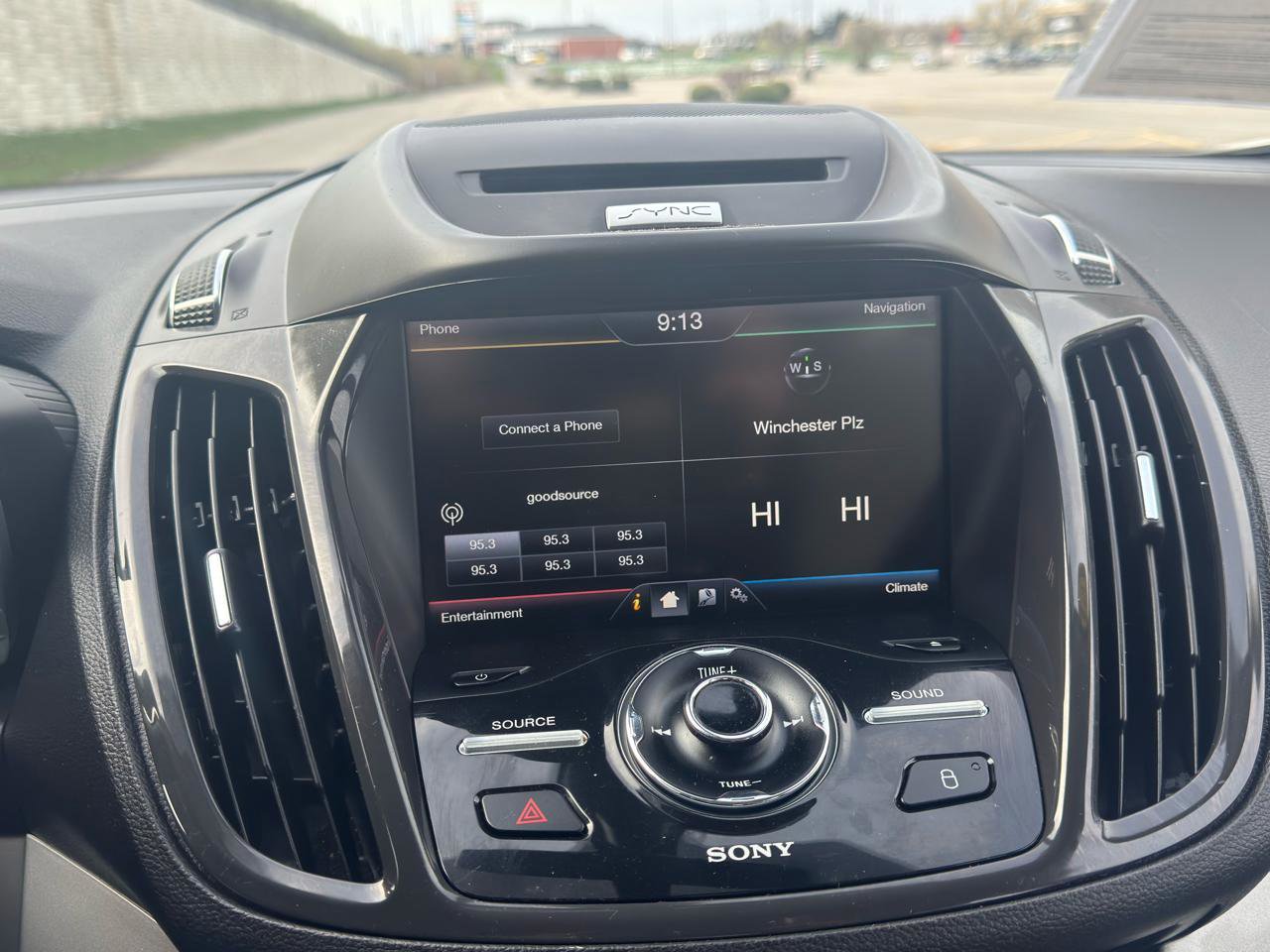 Used 2015 Ford C-MAX Energi SEL w/ Equipment Group 301A image 23