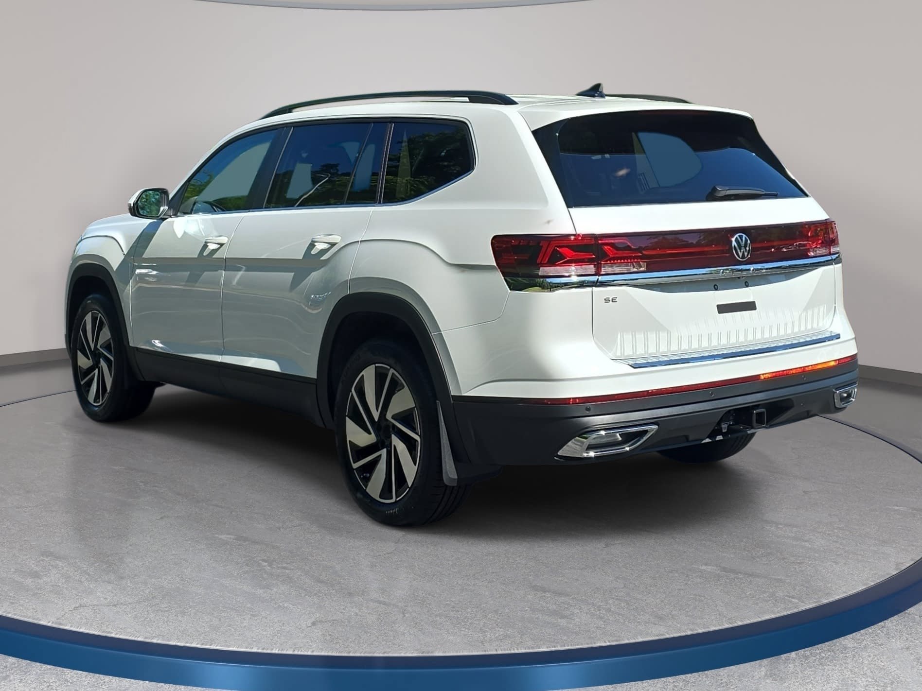 New 2026 Volkswagen Atlas SE FWD image 7