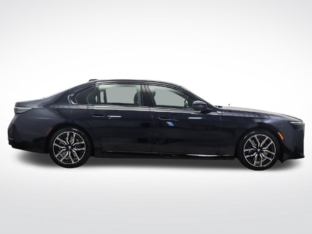 New 2027 BMW 740i xDrive w/ M Sport Package AWD/4WD image 6
