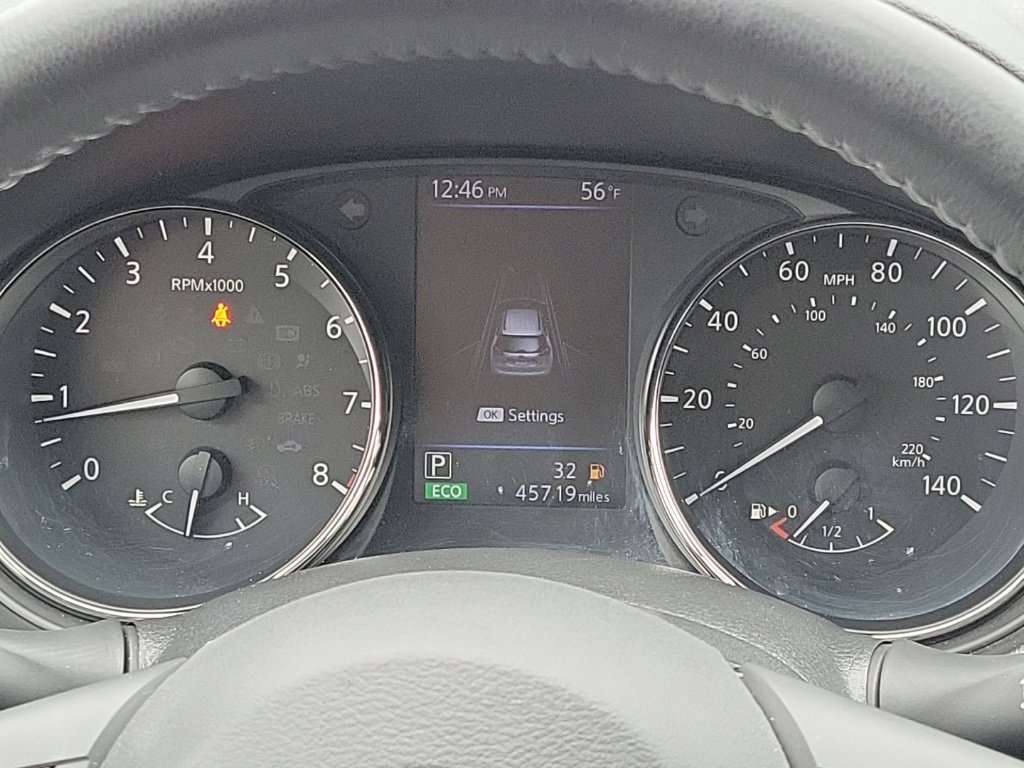 Used 2019 Nissan Rogue SV w/ Sun & Sound Touring Package AWD/4WD image 22