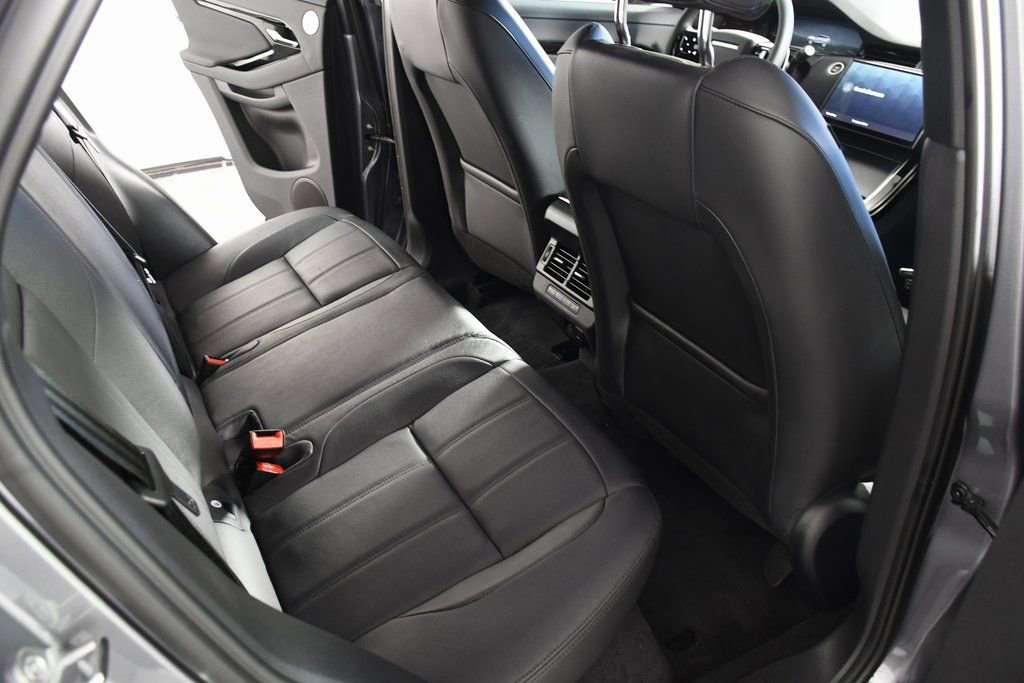 Certified 2025 Land Rover Range Rover Evoque Dynamic SE image 22