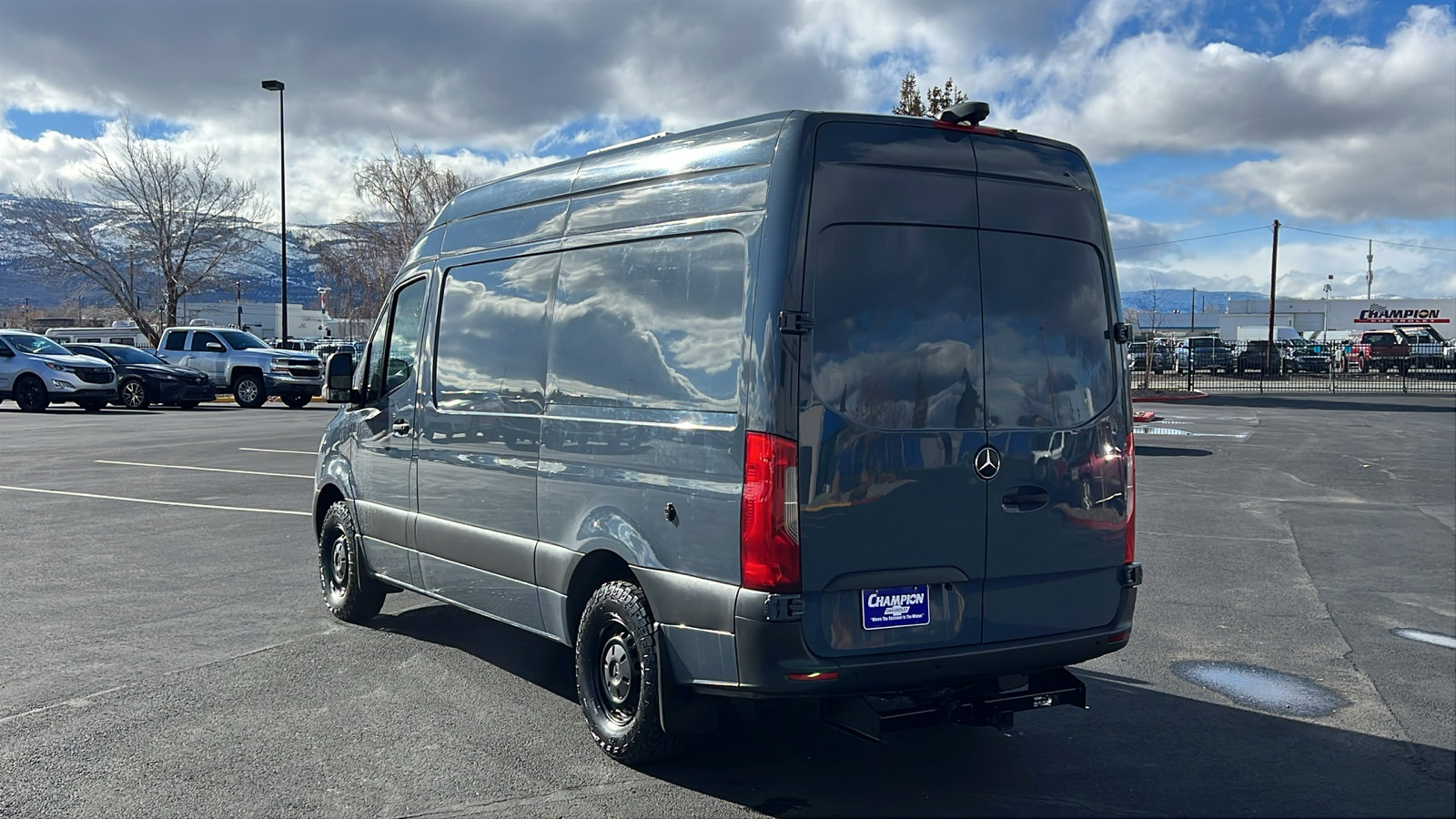 Used 2019 Mercedes-Benz Sprinter 144 image 8
