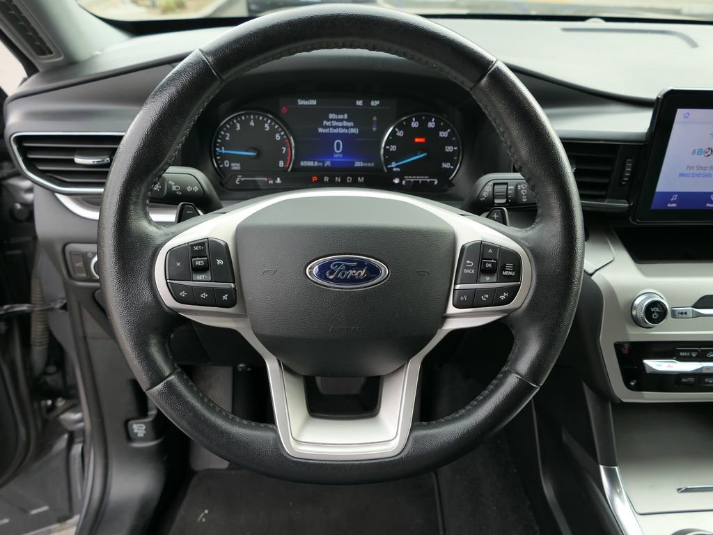 Used 2021 Ford Explorer XLT w/ Equipment Group 202A image 18