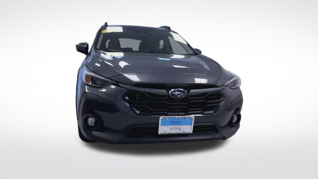 Used 2024 Subaru Crosstrek 2.0i Premium AWD/4WD image 3