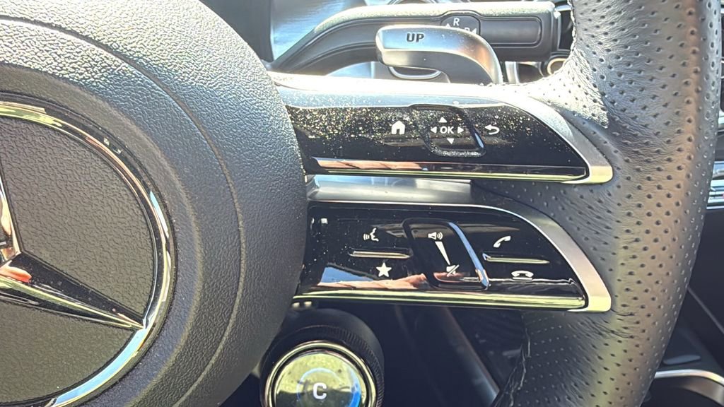 Certified 2025 Mercedes-Benz GLB 35 AMG 4MATIC image 27