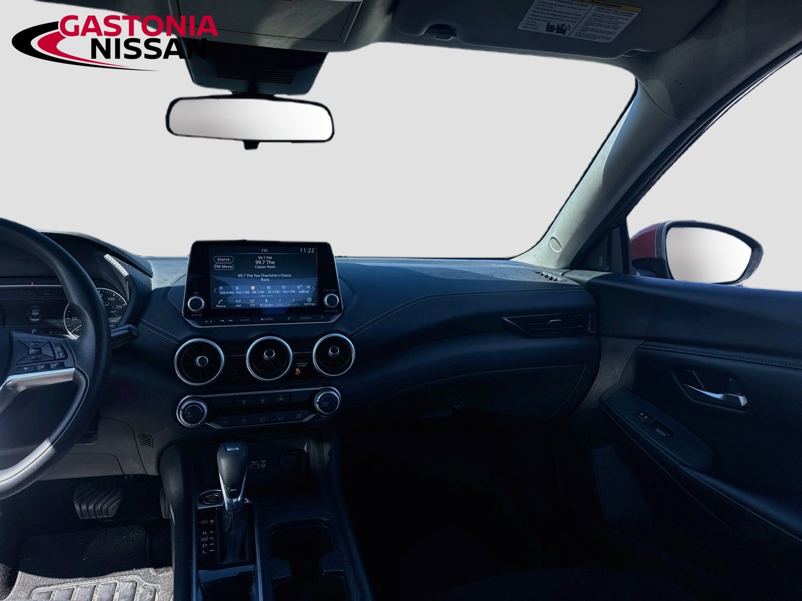 Used 2024 Nissan Sentra SV FWD image 27