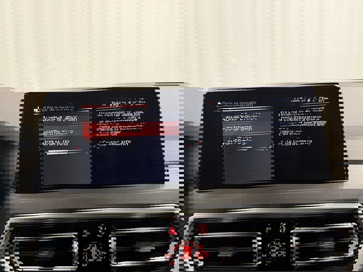 Used 2024 BMW X3 xDrive30i image 21