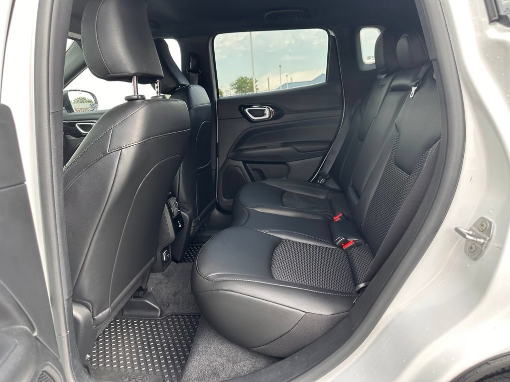 New 2026 Jeep Compass Latitude AWD/4WD image 17