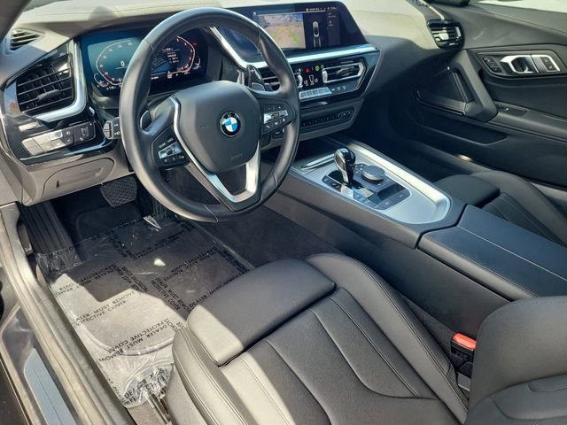 Used 2022 BMW Z4 sDrive30i w/ Convenience Package image 16