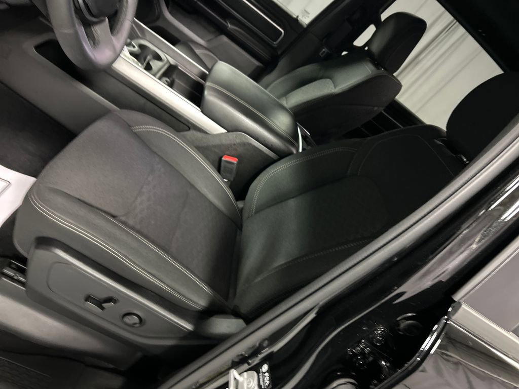 Used 2025 RAM 1500 Big Horn AWD/4WD image 12