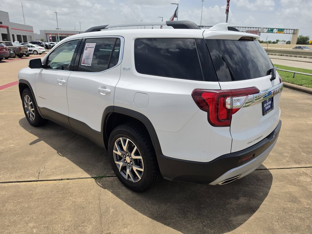 Used 2023 GMC Acadia SLT FWD image 4
