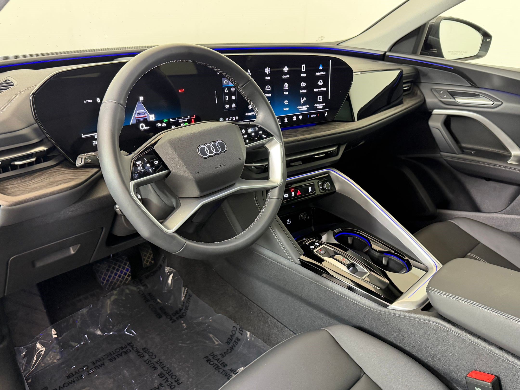 Used 2025 Audi Q5 Premium w/ Convenience Package AWD/4WD image 4