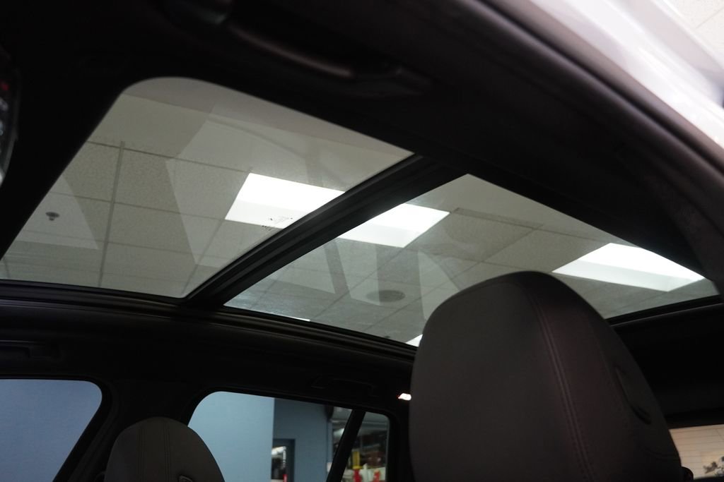 Used 2021 BMW X3 xDrive30i AWD/4WD image 4