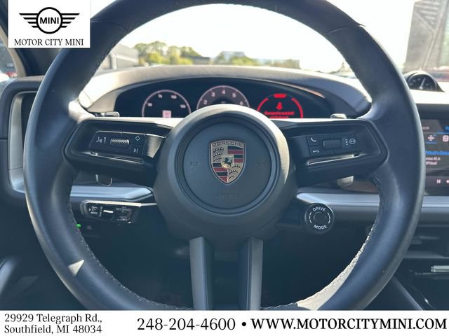 Used 2024 Porsche Cayenne AWD/4WD image 24
