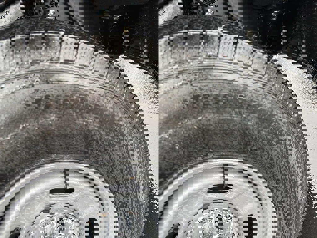 New 2026 Ford F250 XL w/ XL Chrome Package image 10