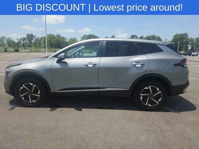 Used 2023 Kia Sportage LX AWD/4WD image 16